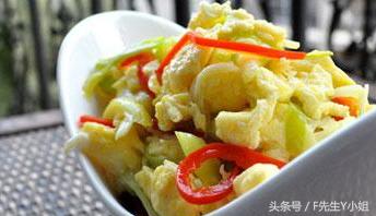 教你50种鸡蛋的做法大全 有炒菜有汤又有早餐饼 一年四季吃不腻!