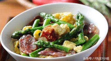 教你50种鸡蛋的做法大全 有炒菜有汤又有早餐饼 一年四季吃不腻!