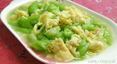 教你50种鸡蛋的做法大全 有炒菜有汤又有早餐饼 一年四季吃不腻!