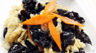 教你50种鸡蛋的做法大全 有炒菜有汤又有早餐饼 一年四季吃不腻!