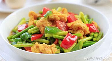教你50种鸡蛋的做法大全 有炒菜有汤又有早餐饼 一年四季吃不腻!
