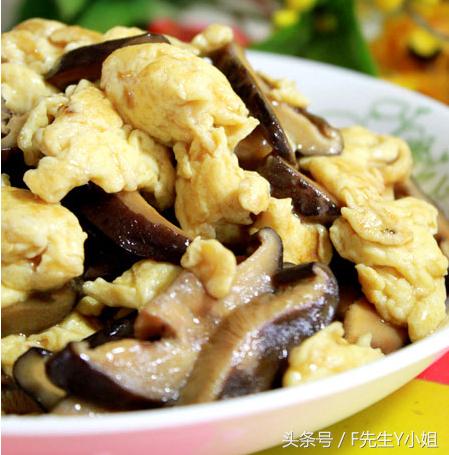 教你50种鸡蛋的做法大全 有炒菜有汤又有早餐饼 一年四季吃不腻!