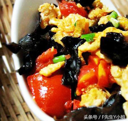 教你50种鸡蛋的做法大全 有炒菜有汤又有早餐饼 一年四季吃不腻!