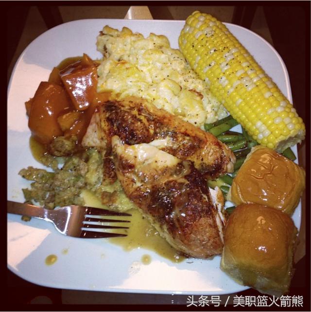 自律的nba明星勒布朗-詹姆斯早餐,午餐,晚餐吃喝的东西