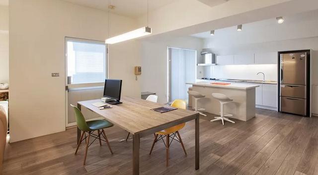 ѹ��̫��̨��򸾰�4�Ա��ĳ�1�ԣ�һ�������˼������ʣ�ɹɹ