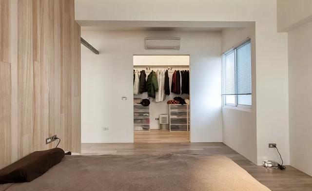 ѹ��̫��̨��򸾰�4�Ա��ĳ�1�ԣ�һ�������˼������ʣ�ɹɹ