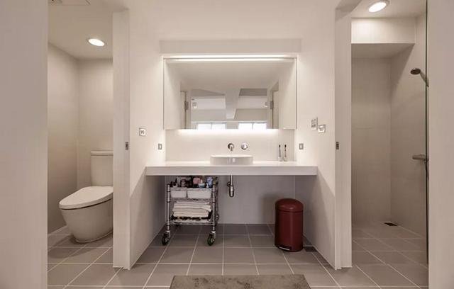 ѹ��̫��̨��򸾰�4�Ա��ĳ�1�ԣ�һ�������˼������ʣ�ɹɹ