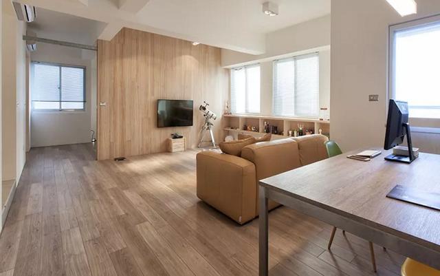 ѹ��̫��̨��򸾰�4�Ա��ĳ�1�ԣ�һ�������˼������ʣ�ɹɹ