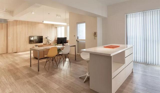 ѹ��̫��̨��򸾰�4�Ա��ĳ�1�ԣ�һ�������˼������ʣ�ɹɹ