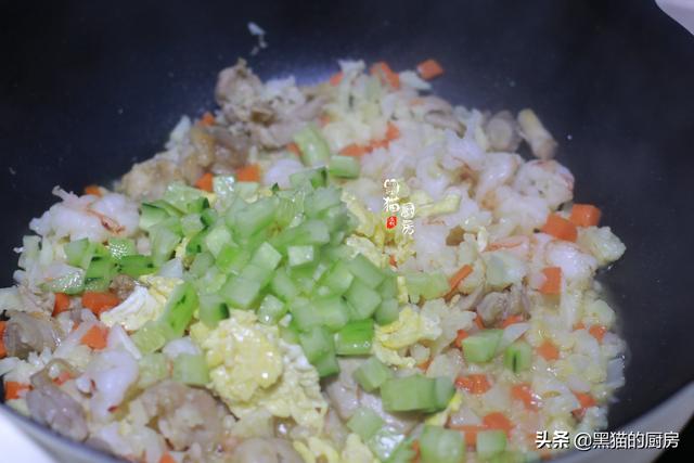 �ҵ����;ͳ�����̼ˮ�����٣������Դ�ڳ��⣬�������������