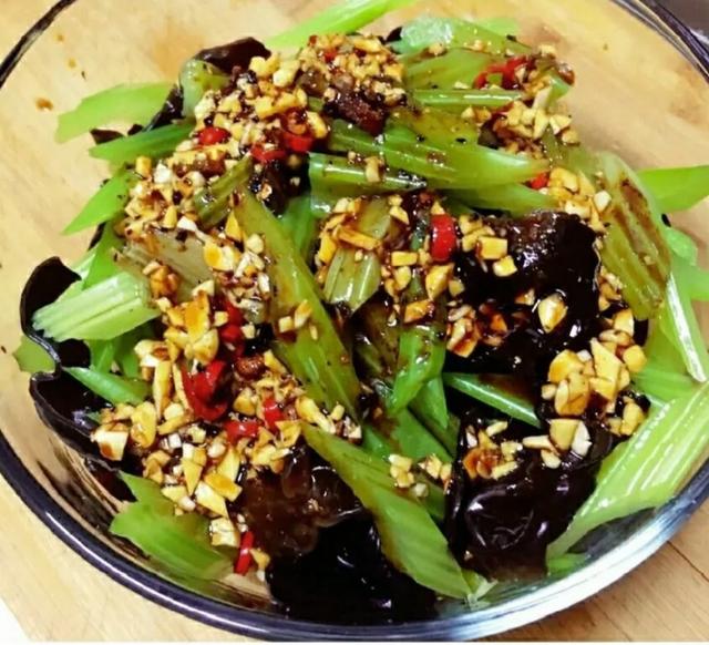 13���¾Ʋ˵���������������ˬ