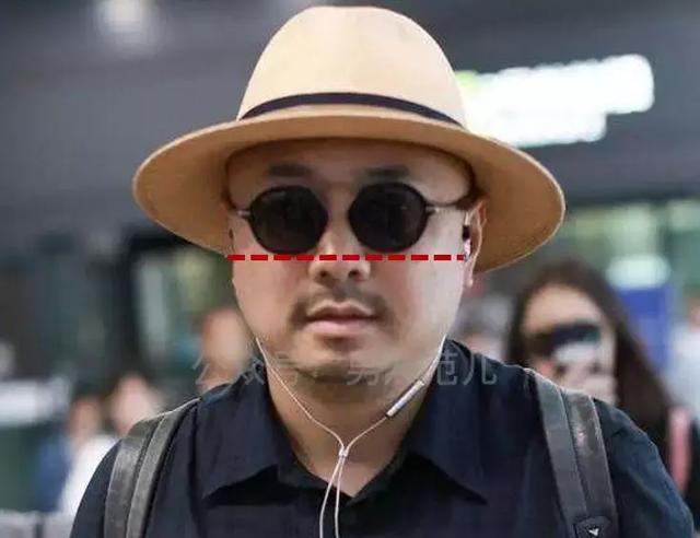 ���ʺ�ʲô����ī�����۾����������ͻ�Ҫ����Щ��