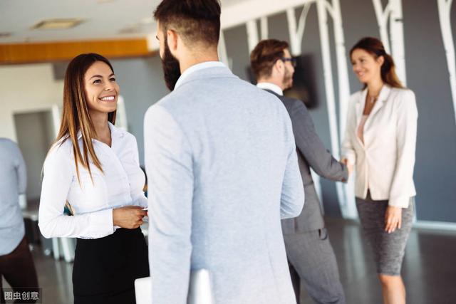 ���ں���������֮�������⣬������������Ա�������е���������ƪ