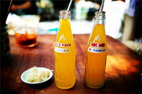 ����Ϊʲô������ˮ�����ڶ�����̼�еĿ�ѧʷ