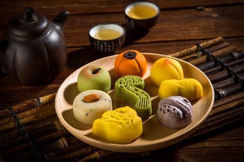 Դ�ڹ�͢���ŷ��Ĵ�ͳ��㡰���˼������������İ˼���