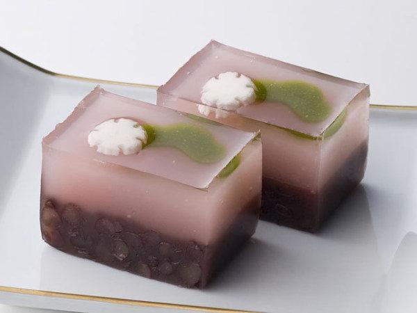 �ձ����Ĵ���ף���Щ�͹��ӿɲ������Ǹ���ֵ����