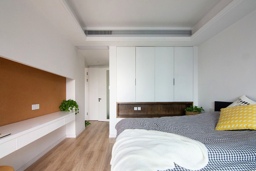 ������������еļң���ˬ��Ȼ��ͷһ�ط��ּ�װ����Ʒ���Ϳ�