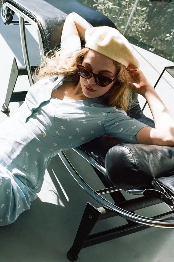 ����ӡ�ͷ����ʼ������ͷ�������˾�����