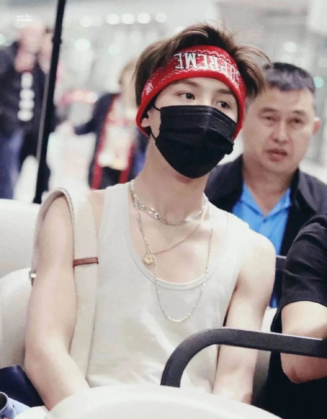 ����ӡ�ͷ����ʼ������ͷ�������˾�����