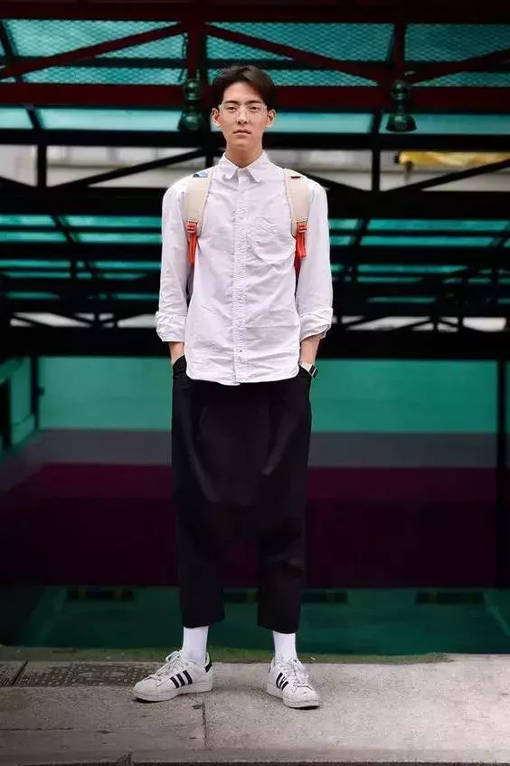 ��ʿ�۾���ôѡ�ź��ģ�