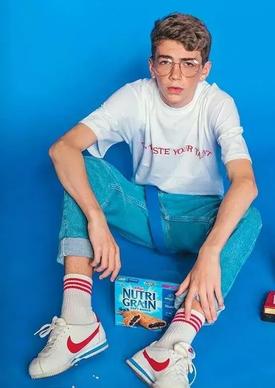 ��ʿ�۾���ôѡ�ź��ģ�