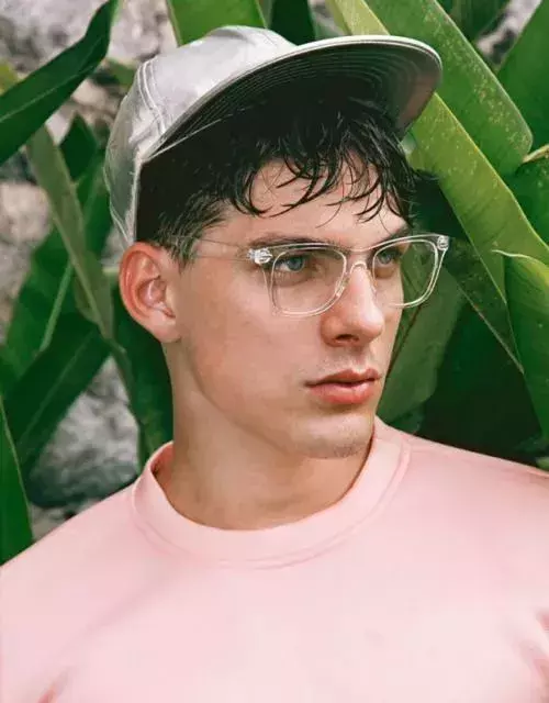 ��ʿ�۾���ôѡ�ź��ģ�