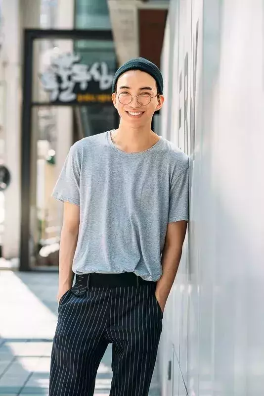 ��ʿ�۾���ôѡ�ź��ģ�