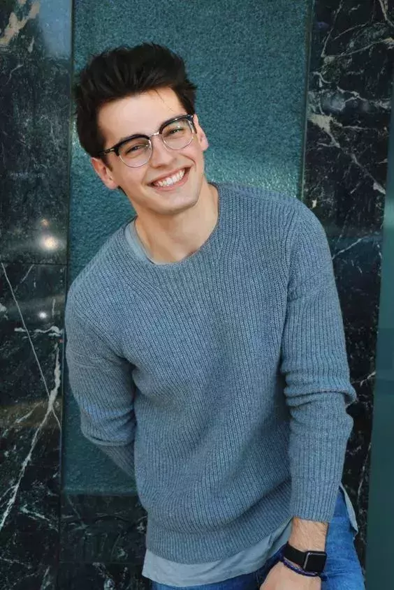 ��ʿ�۾���ôѡ�ź��ģ�