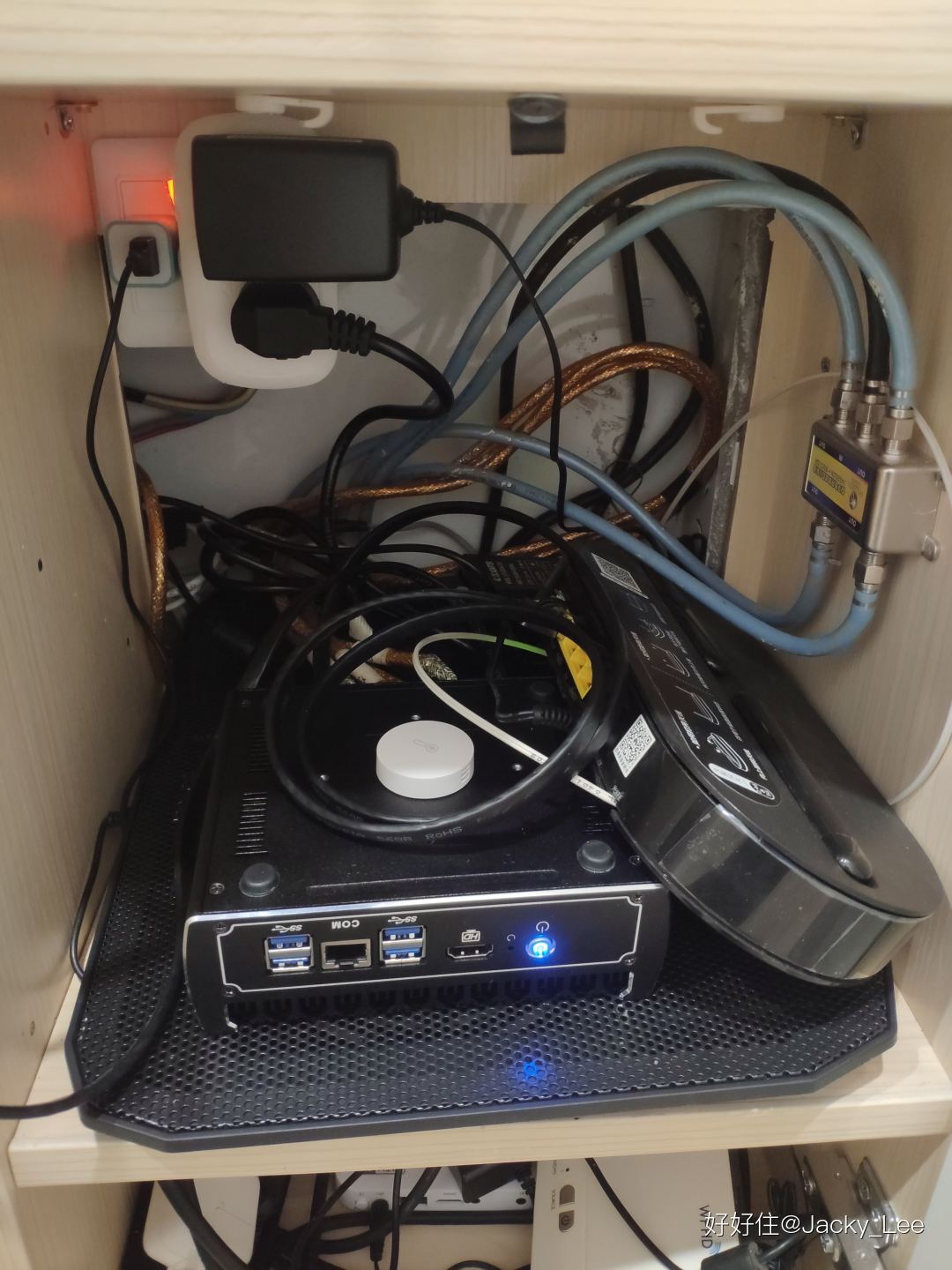 ������լ������ø߿Ƽ����������ʵļң�ͼ�Ĳ�ï���ɻ�������