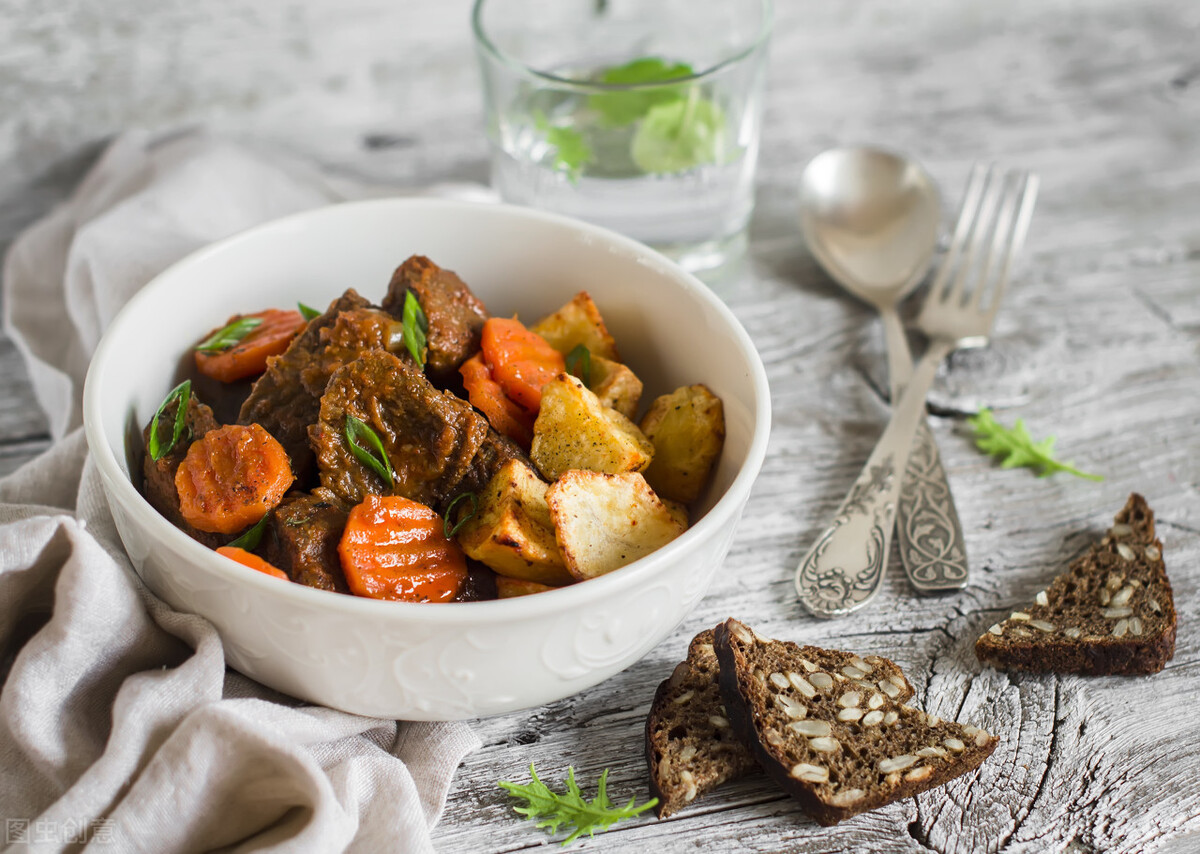 ������������˲��㣬����Ϊ��ζ����û����