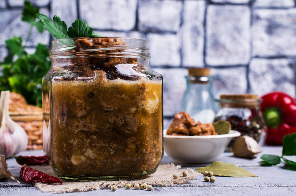 ��Ϊ��Һ̬��ζ���������飬���˽���ǧ�������