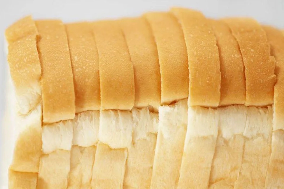 32���������Ӧ�÷��ڱ������ʳ��