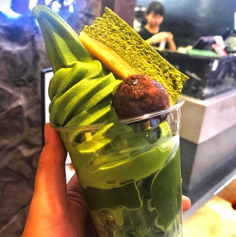 抹茶是用什么东西做成的,为啥叫抹茶?吃了这么多年,终于知道了