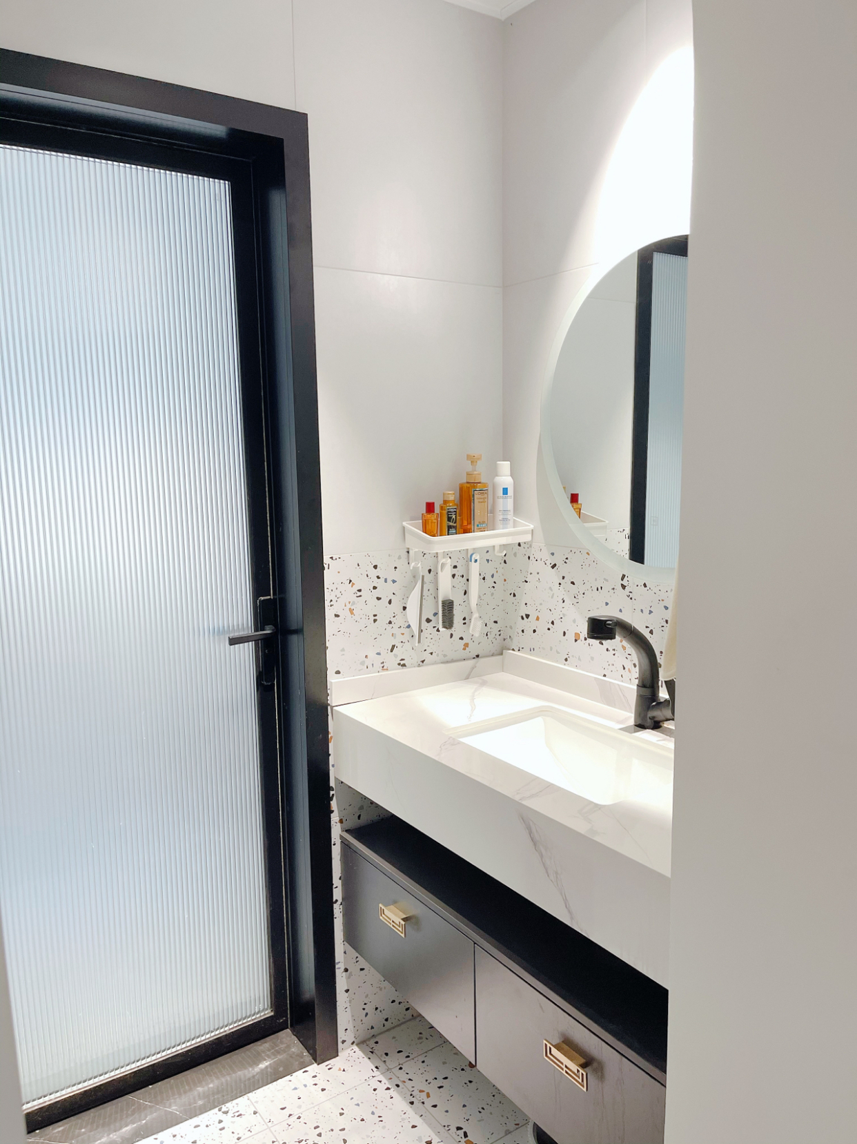 �ι�����9���Ҿӡ������ֳ������ҷ��ֺܶ��й���ͥ����������