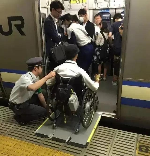 36����Ƭ�����㣬���ձ����ж�ô���ڲ�ͬ