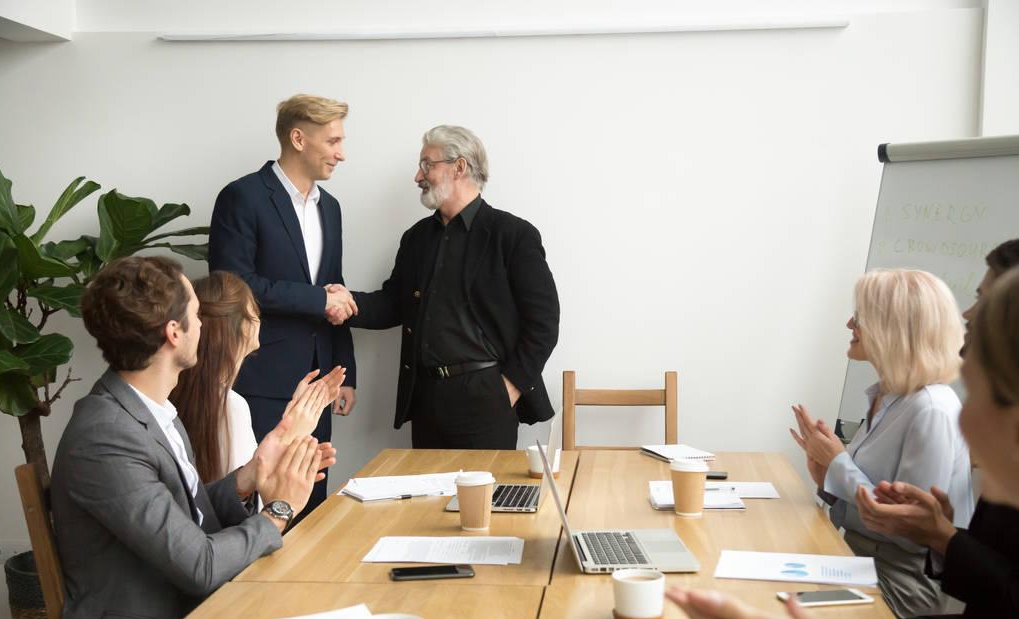 ְ���ϣ��쵼Ϊ������㣬��������������ģ����ٷ�ɵ��Ҫ�����