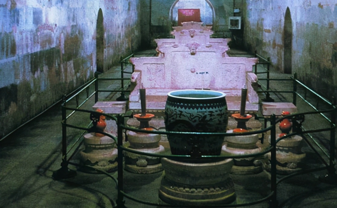 Ϊʲô��������û��һ�����������峯����ȴ���������