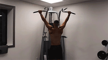 一套高效全面的背部训练，练出圣诞树背