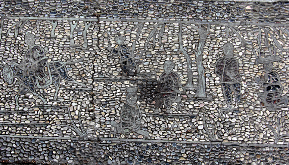 走在空无一人的紫禁城御花园区是一种怎样的感受？